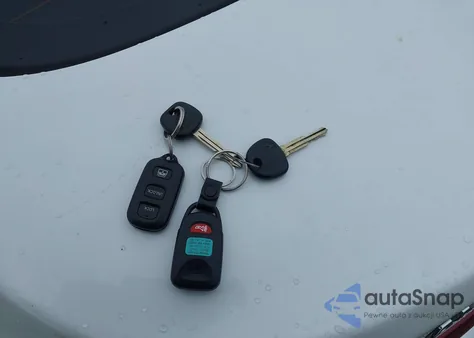 2015 Hyundai Elantra Se из США, поврежденный, VIN 5NPDH4AE3FH591884